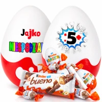 Prezent ze słodyczami na 5 rocznicę, na 5 urodziny. Niespodzianka XXL. Słodki prezent na 5 lat, 5 lecie związku, firmy i ślubu. Box, kosz prezentowy.