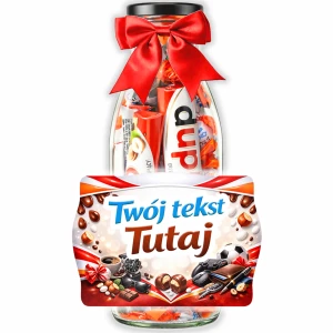 Prezent dla chłopaka – personalizowana butelka na Dzień Chłopaka ze słodyczami Kinder. Prezent dla mężczyzny