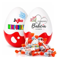 Personalizowany zestaw słodyczy na Dzień Babci – Jajko Niespodzianka XL 20cm z imieniem. Kosz prezentowy, czekoladki dla Babci na święta i urodziny.